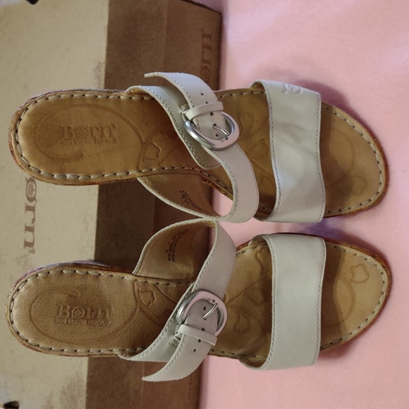 Born leather decorative slide in sandals - Picture 5 of 10